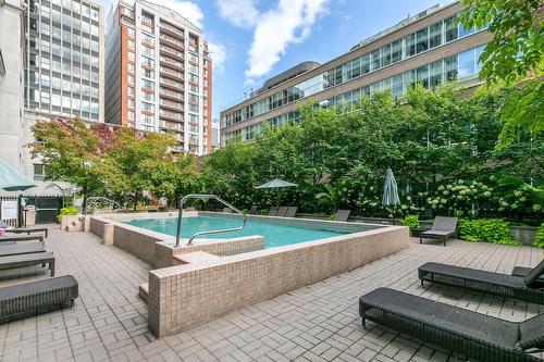 Pool - 5H-1210 Boul. De Maisonneuve O., Montréal (Ville-Marie), QC - Outdoor With In Ground Pool