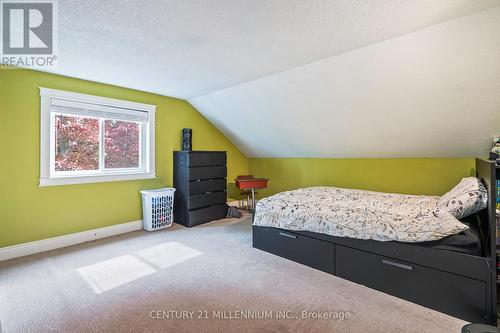 185452 Grey Road 9 Road, Southgate, ON - Indoor Photo Showing Bedroom
