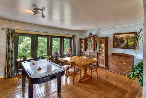 Boudoir - 150 Ch. Guénette, Sainte-Marguerite-Du-Lac-Masson, QC - Indoor Photo Showing Dining Room