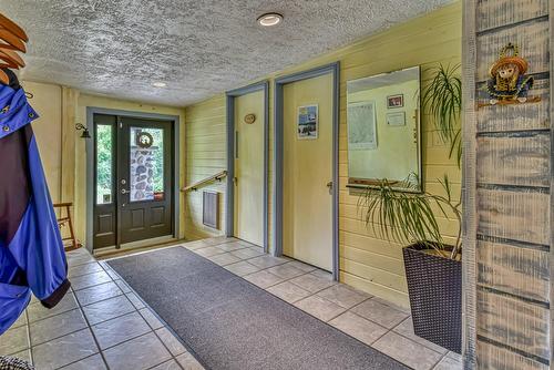 Hall d'entrée/Vestibule - 150 Ch. Guénette, Sainte-Marguerite-Du-Lac-Masson, QC - Outdoor With Exterior