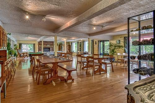 Salle à manger - 150 Ch. Guénette, Sainte-Marguerite-Du-Lac-Masson, QC - Indoor Photo Showing Dining Room