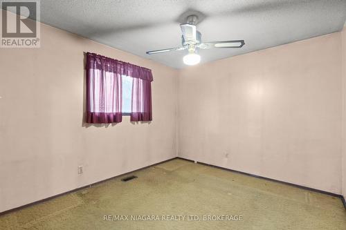 6183 Johnson Drive, Niagara Falls (Church'S Lane), ON - Indoor Photo Showing Other Room