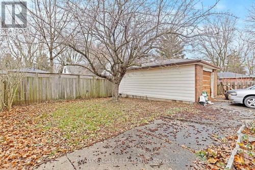 6183 Johnson Drive, Niagara Falls (Church'S Lane), ON - Outdoor