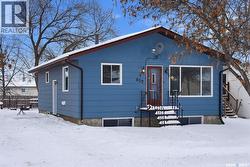 803 Carr PLACE  Prince Albert, SK S6V 7E1