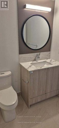 1807 - 771 Yonge Street, Toronto, ON - Indoor Photo Showing Bathroom