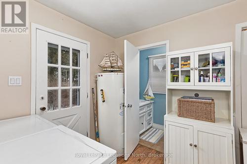 2 Sunset Court, Collingwood, ON - Indoor Photo Showing Other Room