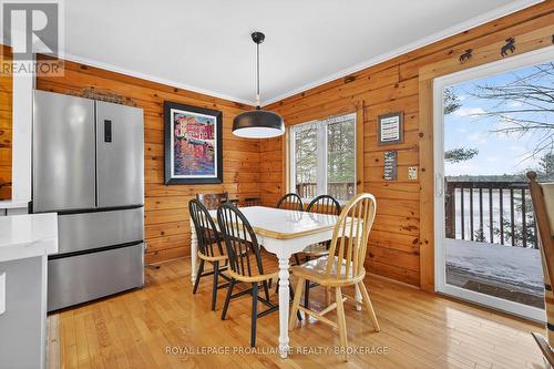 1107 Wood Duck Lane, Frontenac (Frontenac South), ON - Indoor Photo Showing Dining Room