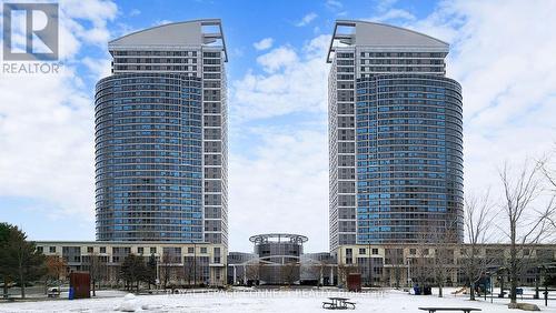 3111 - 36 LEE CENTRE DRIVE  Toronto, ON M1H 3J1