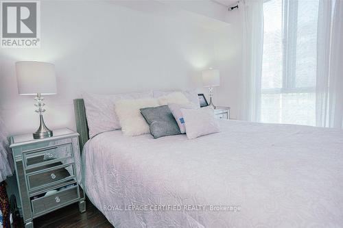 1907 - 145 Hillcrest Avenue, Mississauga, ON - Indoor Photo Showing Bedroom