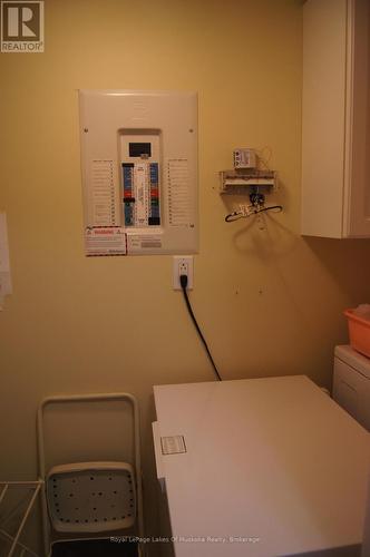 1 - 24 Dairy Lane, Huntsville (Chaffey), ON - Indoor Photo Showing Other Room