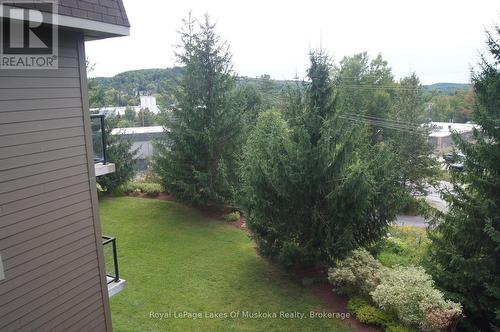 1 - 24 Dairy Lane, Huntsville (Chaffey), ON - Outdoor With Balcony
