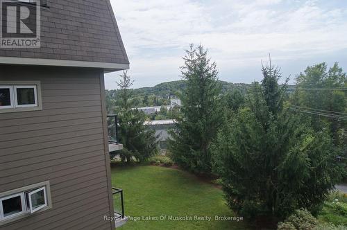 1 - 24 Dairy Lane, Huntsville (Chaffey), ON - Outdoor