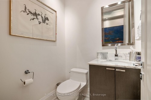 1804-88 Davenport Road, Toronto, ON - Indoor Photo Showing Bathroom