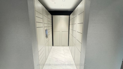 507-500 Dupont Street, Toronto, ON - Indoor