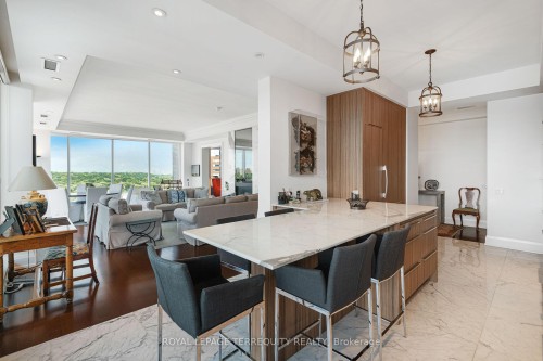 1804-88 Davenport Road, Toronto, ON - Indoor