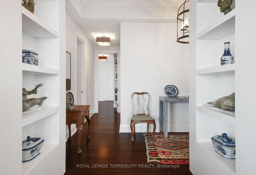 1804-88 Davenport Road, Toronto, ON - Indoor