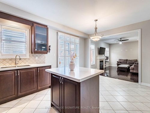 27 Permafrost Drive, Brampton, ON - Indoor Photo Showing Kitchen With Double Sink
