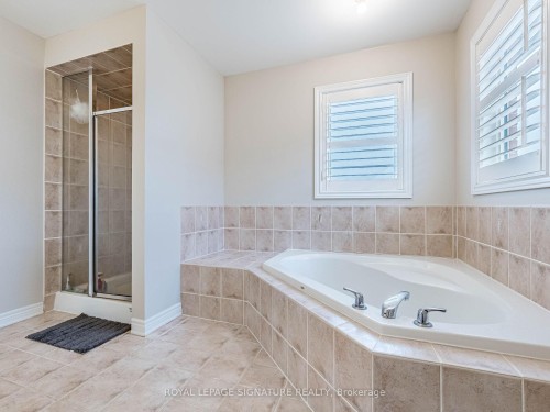 27 Permafrost Drive, Brampton, ON - Indoor Photo Showing Bathroom