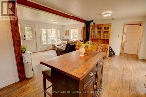 6 Hibberd Lane, Huntsville (Chaffey), ON - Indoor Photo Showing Dining Room