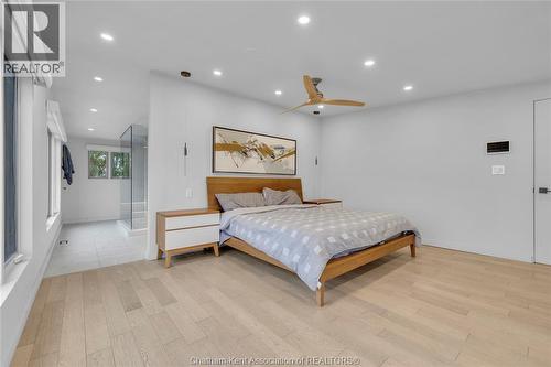 434 Front Road, Norfolk County, ON - Indoor Photo Showing Bedroom