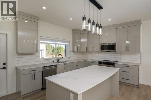 #1202 2395 Rowe Street, Prince George, BC - Indoor Photo Showing Kitchen With Double Sink With Upgraded Kitchen