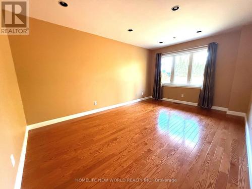 13867 Woodbine Avenue, Whitchurch-Stouffville, ON - Indoor Photo Showing Other Room