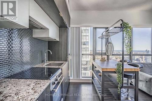 3505 - 159 Dundas Street E, Toronto, ON - Indoor Photo Showing Kitchen With Upgraded Kitchen