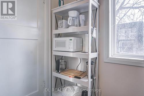 6 - 5 Sorauren Avenue, Toronto, ON - Indoor