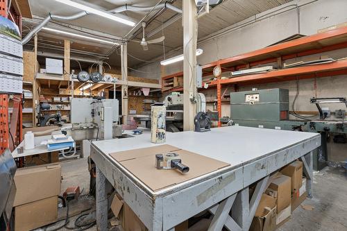 Warehouse - 11905  - 11915 Av. Bellevois, Montréal (Montréal-Nord), QC - Indoor