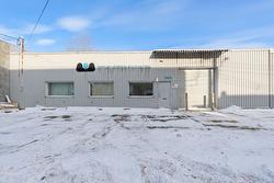 Shipping (door/dock) - 