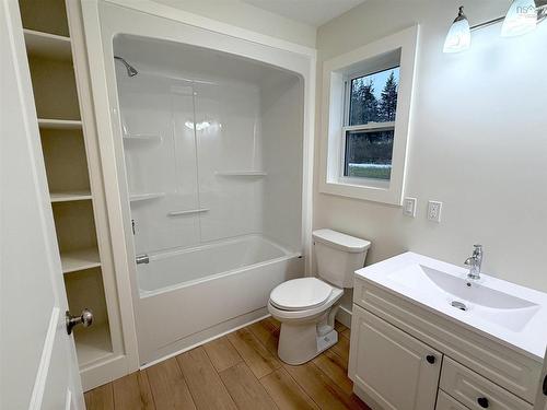 821 Old Alma Road, Alma, NS 