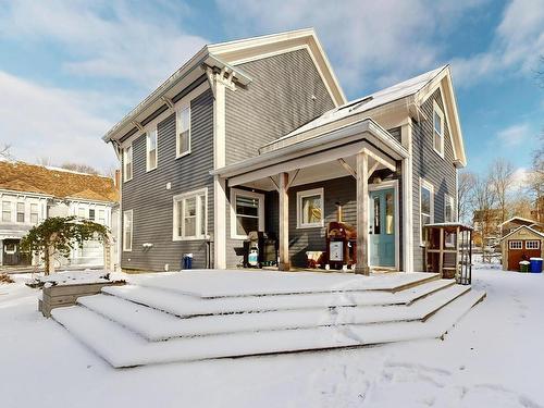 13 John Street, Shelburne, NS 