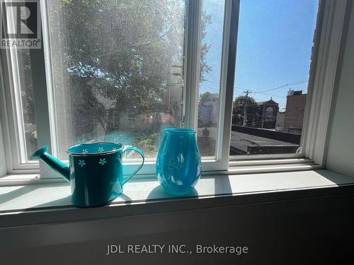 7 - 5 Sorauren Avenue, Toronto, ON -  Photo Showing Other Room