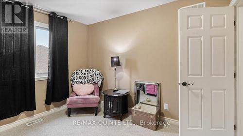 54 Princeton Place, Belleville (Thurlow Ward), ON - Indoor