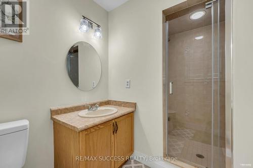 2281 Wildwood Crescent, Pickering, ON - Indoor Photo Showing Bathroom