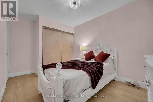 2281 Wildwood Crescent, Pickering, ON - Indoor Photo Showing Bedroom