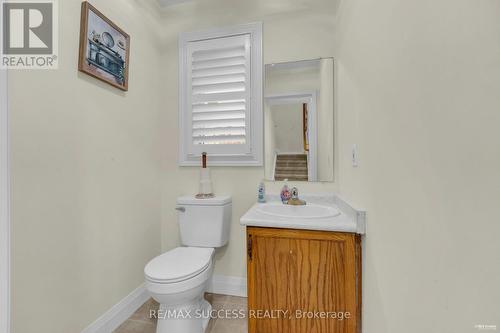 2281 Wildwood Crescent, Pickering, ON - Indoor Photo Showing Bathroom