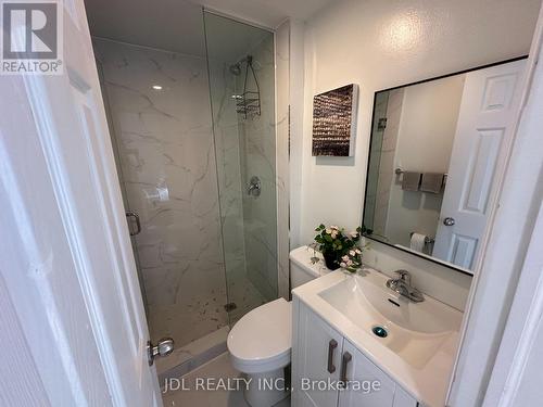 5 - 5 Sorauren Avenue, Toronto, ON - Indoor Photo Showing Bathroom