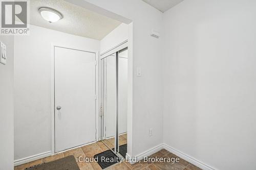 36 Berkshire Square E, Brampton, ON - Indoor Photo Showing Other Room