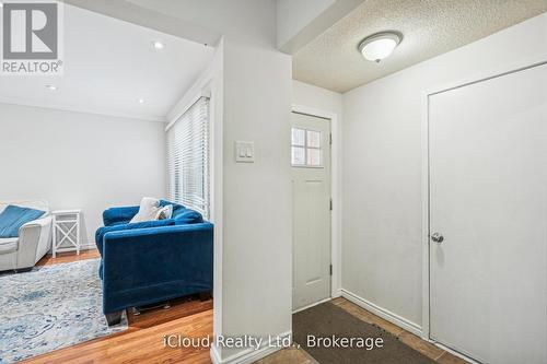 36 Berkshire Square E, Brampton, ON - Indoor Photo Showing Other Room