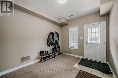 83 - 1401 Plains Road E, Burlington, ON - Indoor Photo Showing Other Room