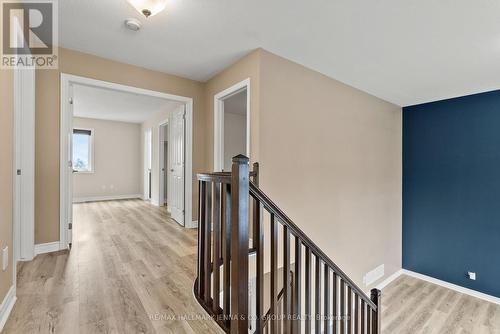 326 Gallantry Way, Ottawa, ON - Indoor Photo Showing Other Room