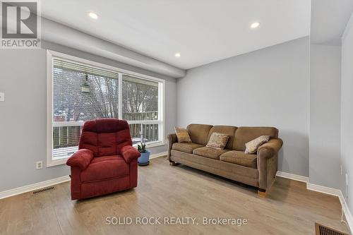 LIVING ROOM - B - 76 Seyton Drive, Ottawa, ON - Indoor Photo Showing Living Room