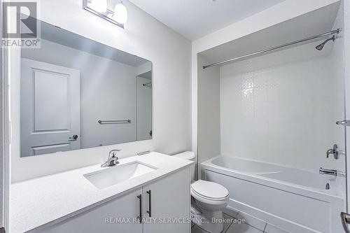 123 Sanderson Drive, Kawartha Lakes, ON - Indoor Photo Showing Bathroom
