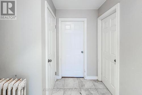 41 Lake Avenue Drive N, Hamilton (Riverdale), ON - Indoor Photo Showing Other Room