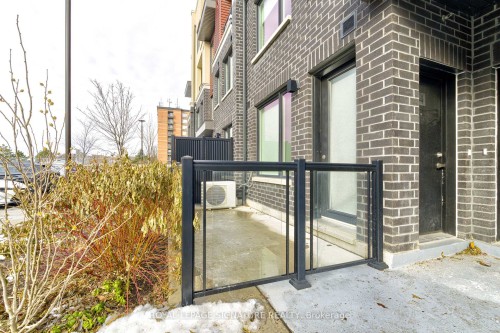 4-3429 Ridgeway Drive, Mississauga, ON - Outdoor