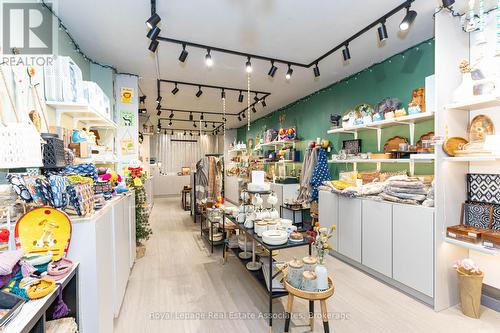 (Shared) - 618 Queen Street W, Toronto, ON 