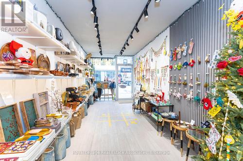 (Shared) - 618 Queen Street W, Toronto, ON 