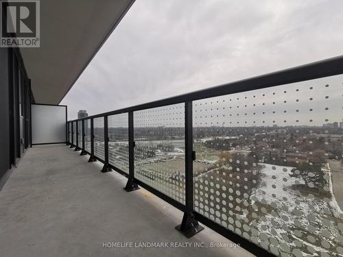 1225 - 5858 Yonge St Street, Toronto, ON - Outdoor