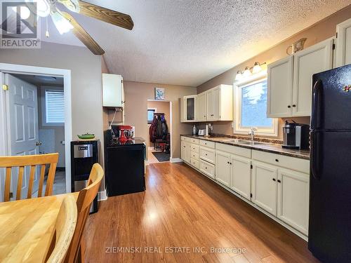 123 Picadilly Circle, Iroquois Falls, ON - Indoor